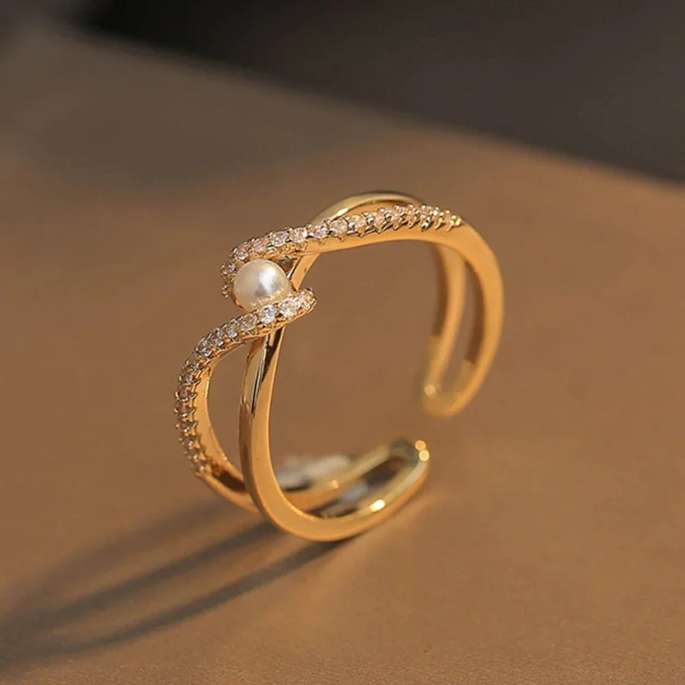 Women’s Pearl & Rhinestone Cross Design Adjustable Ring